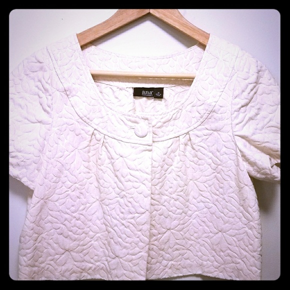 Cropped Jacket - Picture 1 of 3